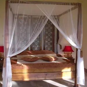 https://green-field-and-bungalow.ubudhotelsnow.com